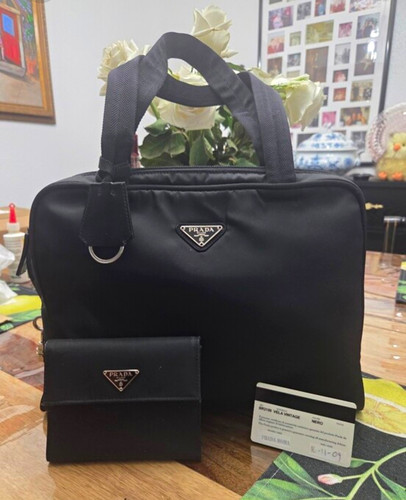 Prada authentic vintage - authentic,